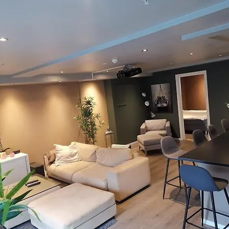 Penthouse * 卑爾根