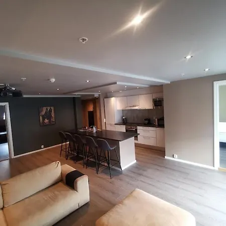 Penthouse * 卑爾根