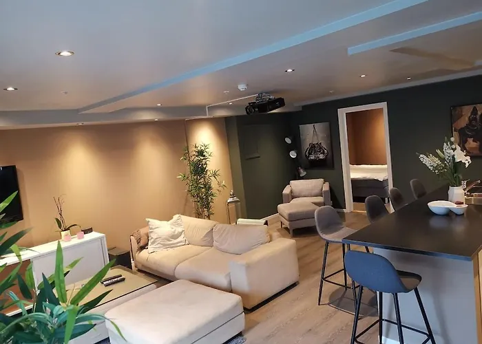 Penthouse * Μπέργκεν